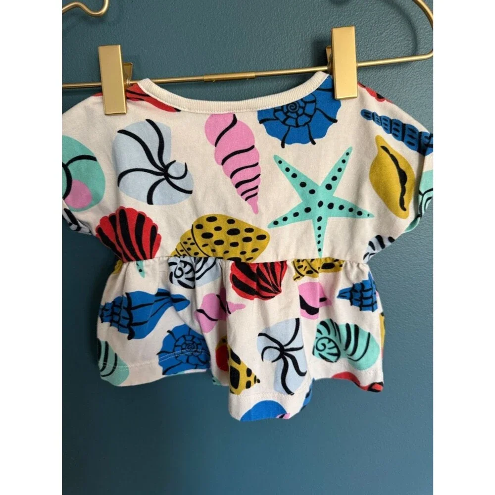Hanna Andersson Cream Shell-Print Short Sleeve Top with Multicolor Shells